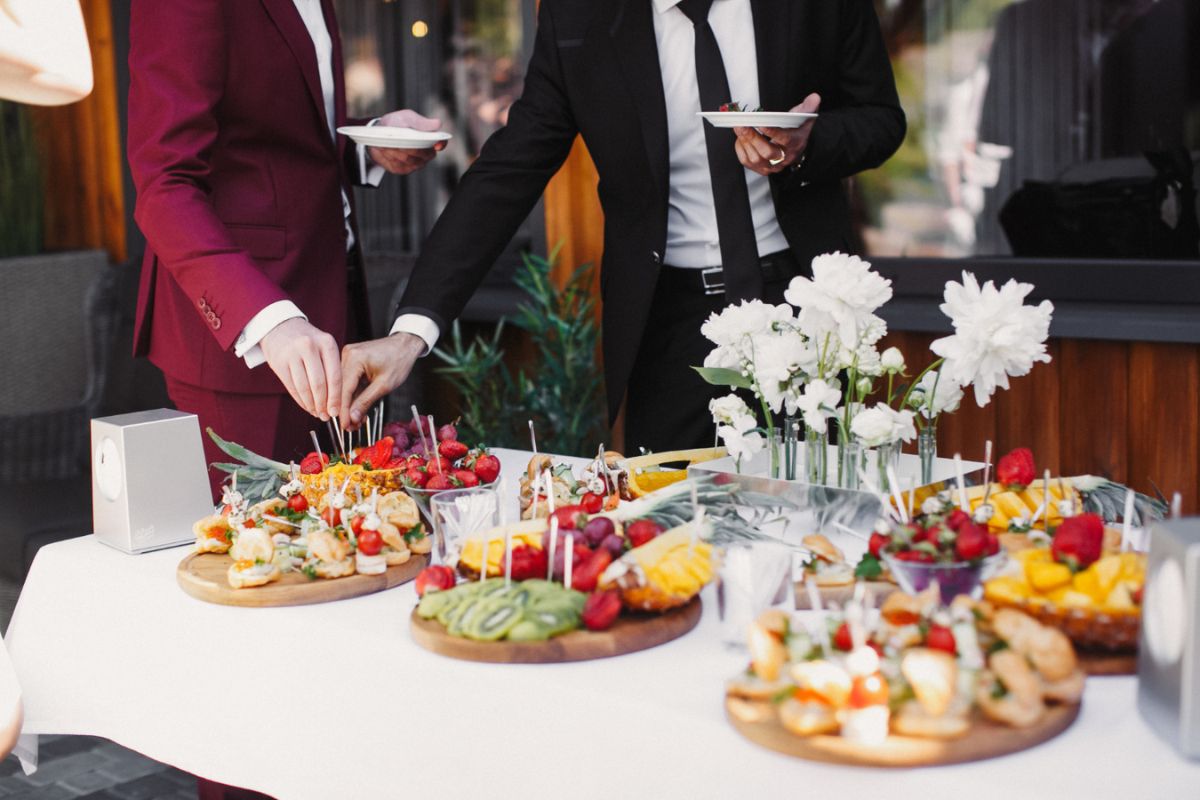Corporate Catering Service – Plaza Catering