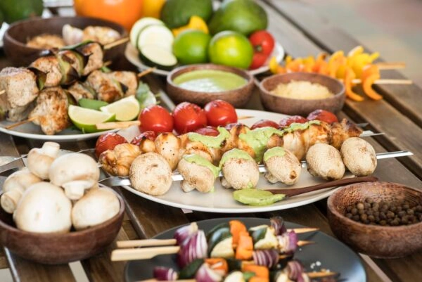 side view people celebrating on best wedding catering services in kerala India